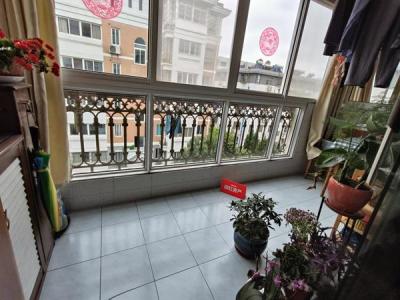 悦达西园 135平豪装3室2厅送车库10平 136万元图片